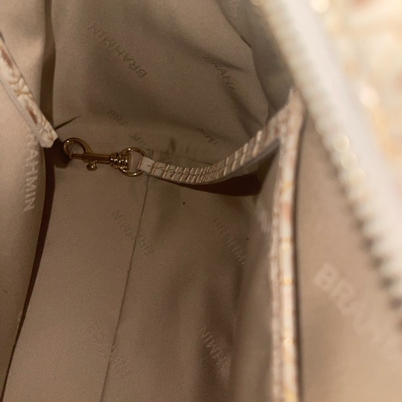 Brahmin Purse and matching wallet - Picture 9 of 10
